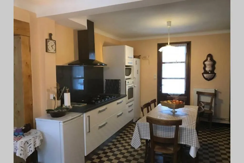Maison Pyrenees Proche Saint-Lary, LoudenvielleSarrancolin